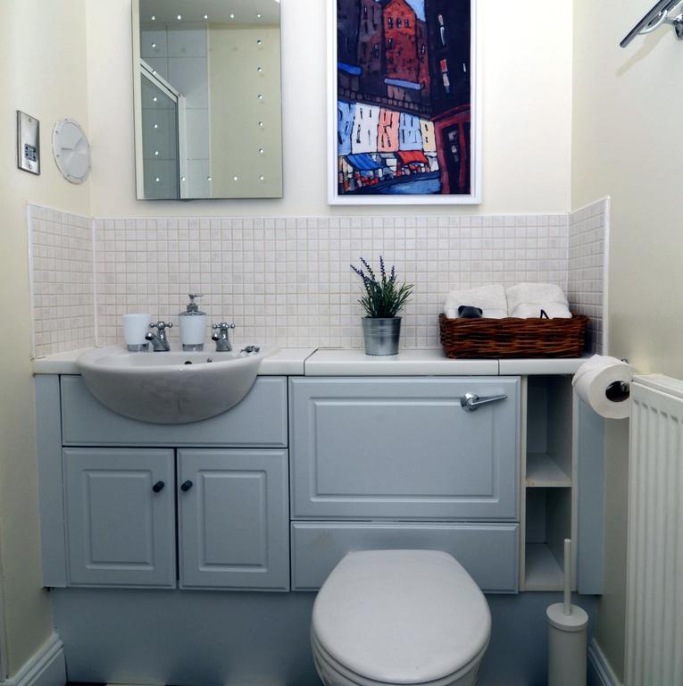 Ferienwohnung Powderhall Riverside Edinburgh Zimmer foto